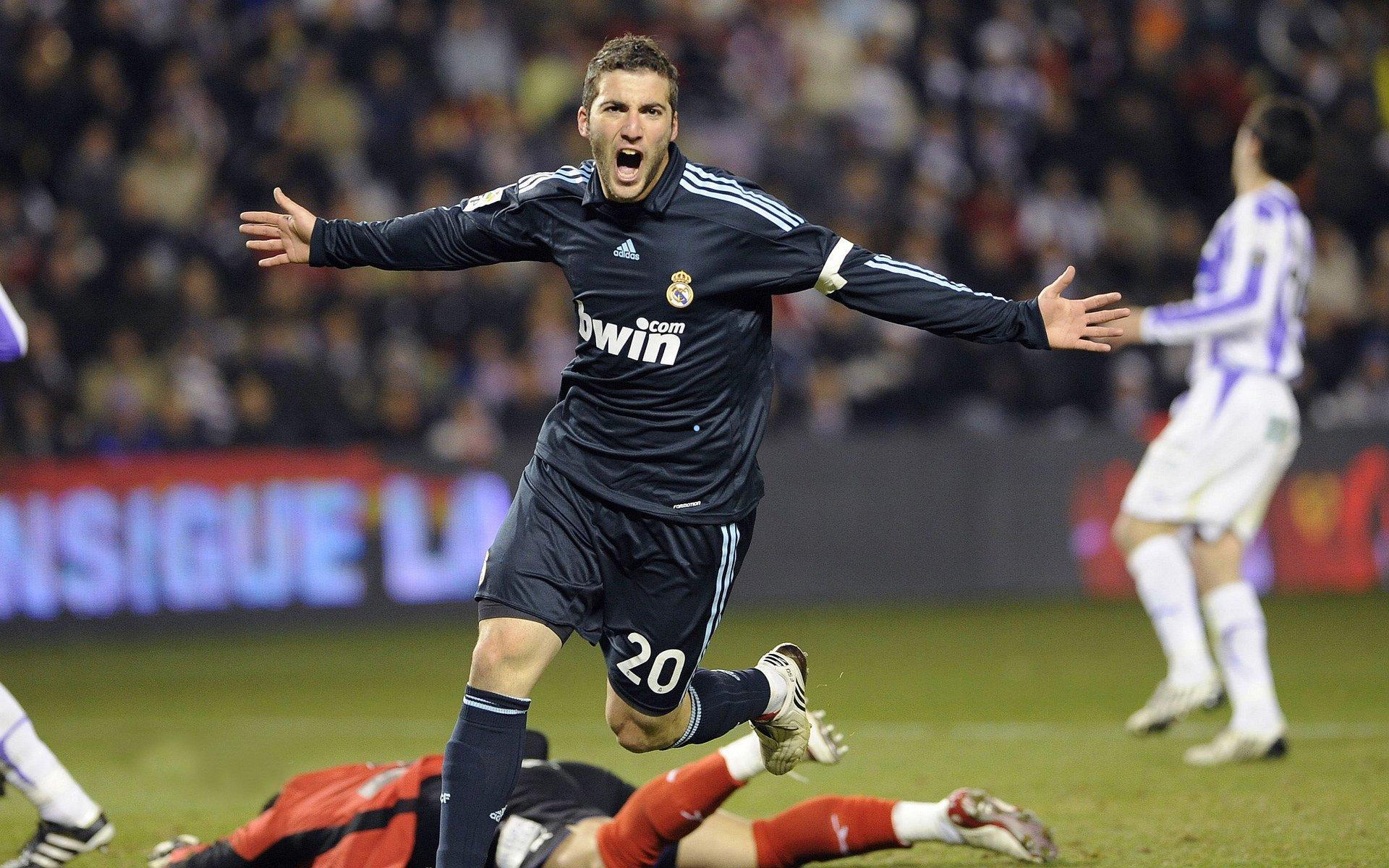 四连胜下的震撼一击！皇马21岁新星帽子戏法登基，姆巴佩位置岌岌可危？贡萨洛·加西亚崭露头角