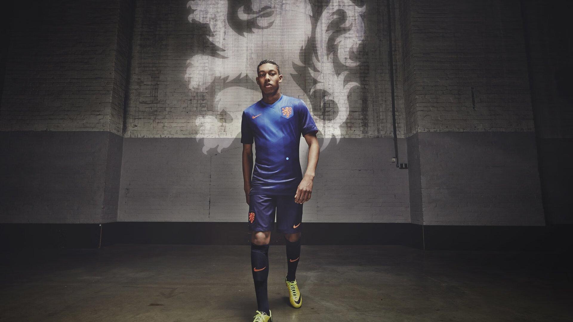 韦尔专访，努力是运气与成功的桥梁，坚持终见回报曙光